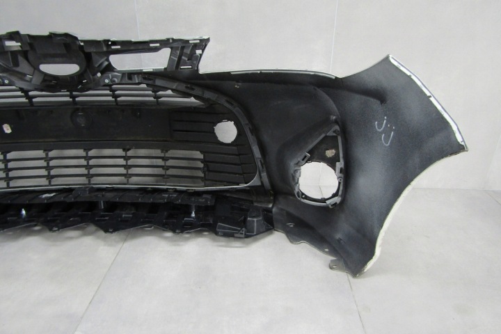 PARE-CHOCS AVANT AVANT TOYOTA YARIS 3 III LIFT 14-17 PLANCHER