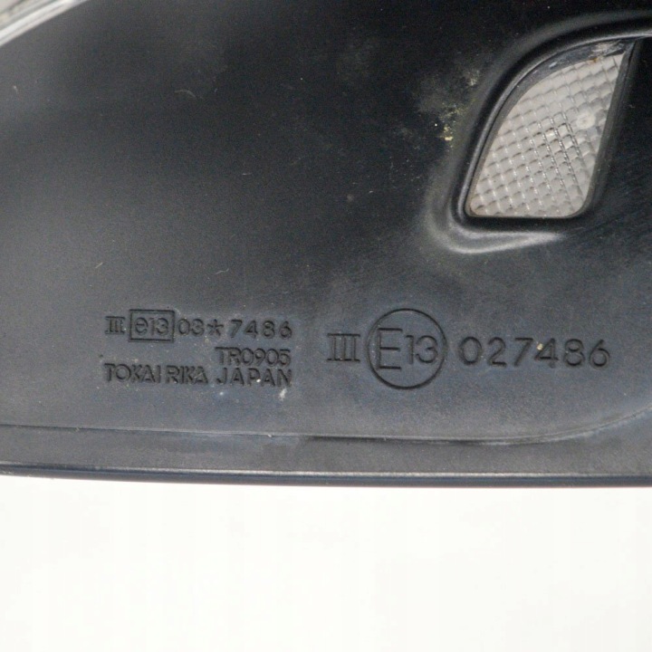 E13027486 RÉTROVISEUR DROIT 300H AVE30 133 2014 LEXUS IS III (_E3_)
