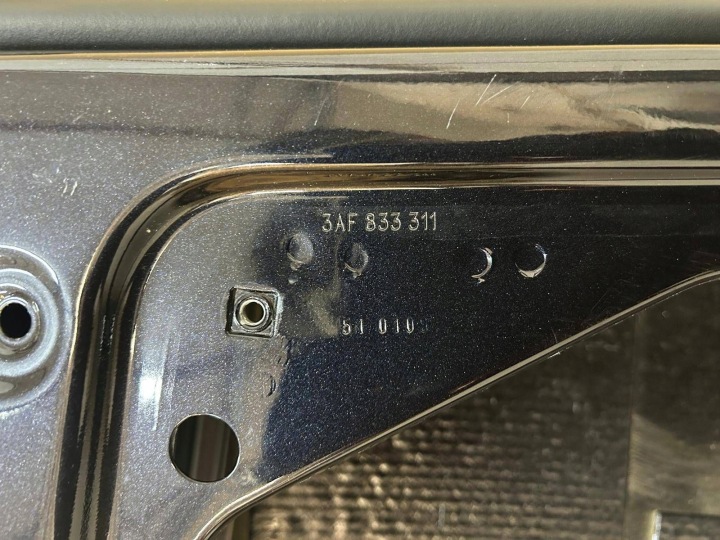 PORTES ARRIÈRE GAUCHE VW PASSAT B7 UNIVERSEL 10- 3AF833311