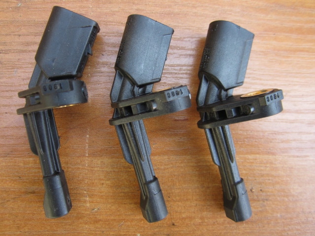 VW SEAT SKODA AUDI CAPTEUR ABS GAUCHE AVANT 1K0927803 ORIGINAL NEUF