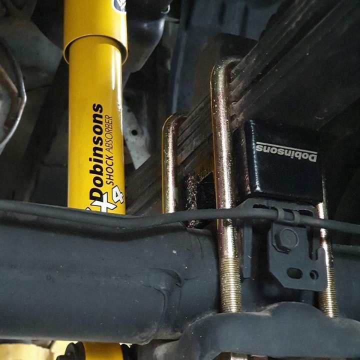 DOBINSONS TOYOTA HILUX REVO QUICK RIDE LIFT KIT 2'