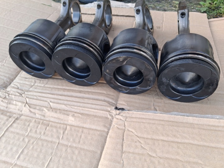 PISTON BIELLE M47 BMW E46 E60 E90