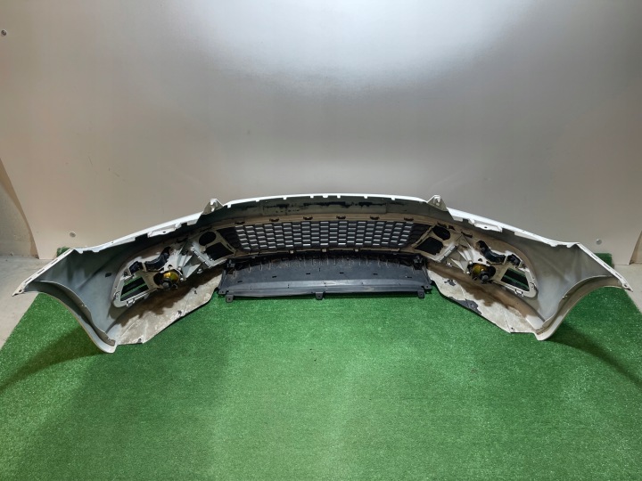 AVANT PARE-CHOCS VW SCIROCCO 1K8 08-