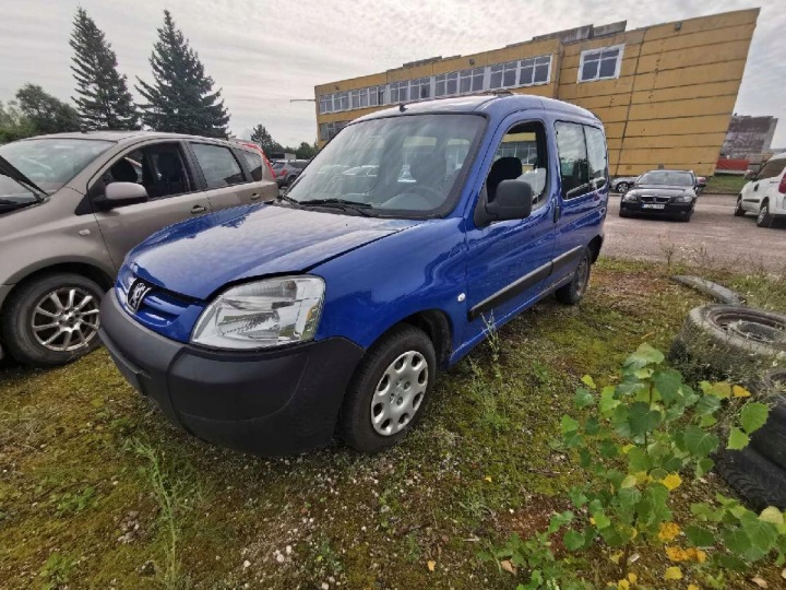 PEUGEOT PARTENAIRE POMPE HUILES 2005 1.4L 9431256021