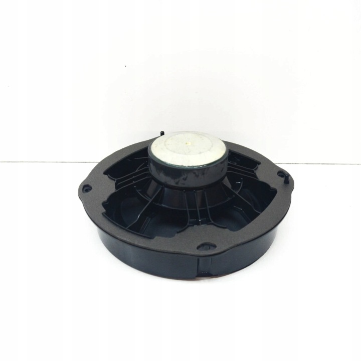 AUDI A3 RS3 SPORTBACK 8V HAUT-PARLEUR GRAVE AVANT PORTES 8V0035415E OEM