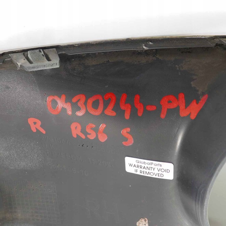 MINI R56 AVEC PROTECTION MOULURE HALOGÈNE DROITE
