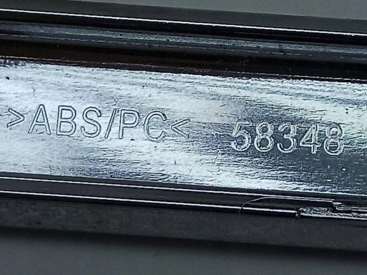 MERCEDES-BENZ A W176 2015 GAUCHE CÔTÉ CARDAN BRODERIE PORTES ARRIÈRE