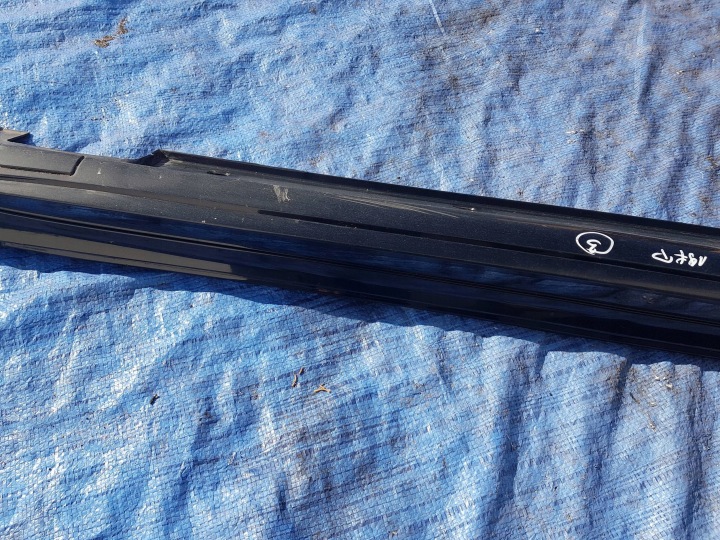 PROTECTION MOULURE SEUIL SEUIL DROITE MERCEDES E W212 LIFT C197 197 212690XX40