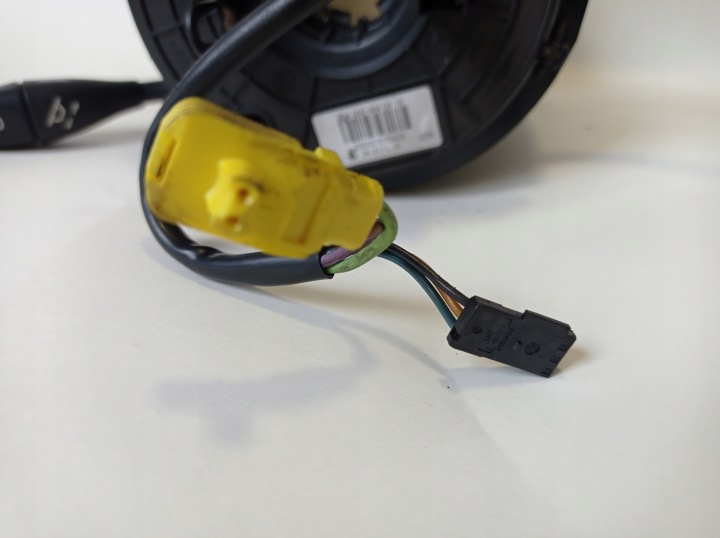 COMMUTATEUR ZESPLONY BANDE MERC W220 2155400645