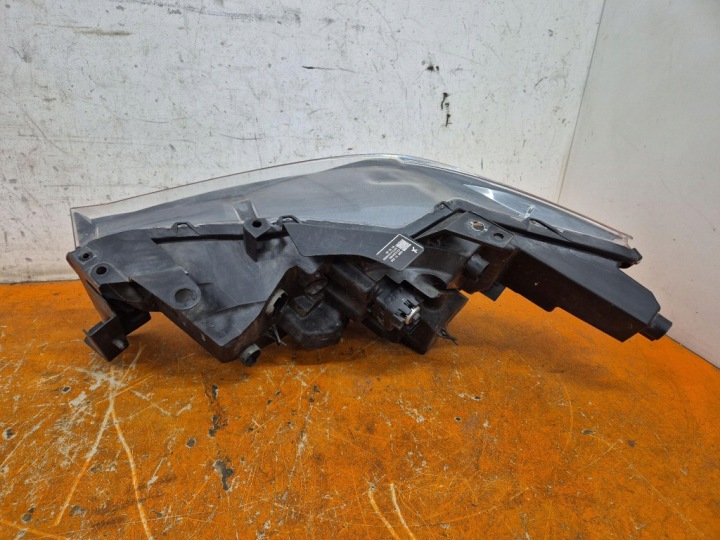 MAZDA CX-5 II 16-25 PROJECTEUR DROIT PHARE AVANT AVANT 8272354400