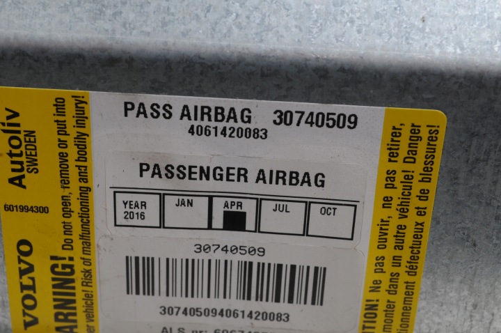 VOLVO S60 I V70 II XC70 COUSSIN AIRBAG PASSAGER 30740509