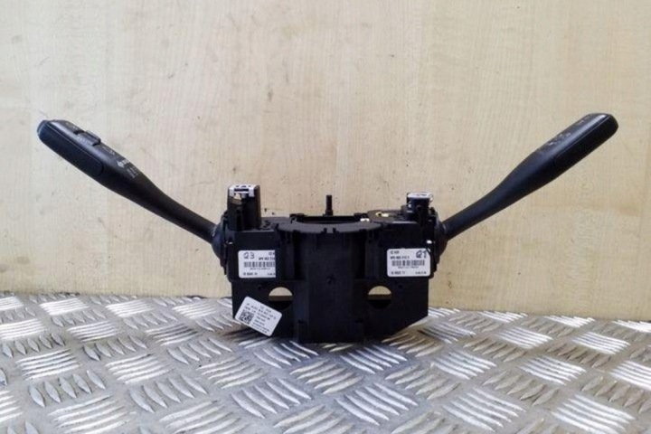MANETTES AUDI TT (8J3) 8J0907137Q 1.8L GASOLINE 118KW 2012