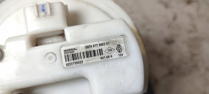 RENAULT MODUS POMPE CARBURANTS 1,2 1,4 1,6 ESSENCE 8200725022
