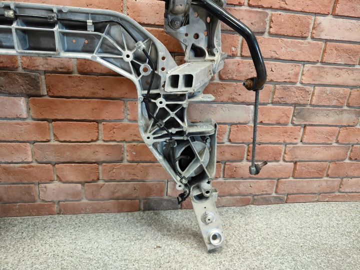 BERCEAU CHÂSSIS CHÂSSIS AVANT 6799321 BMW F01 F10 F11 F06 F12 XDRIVE