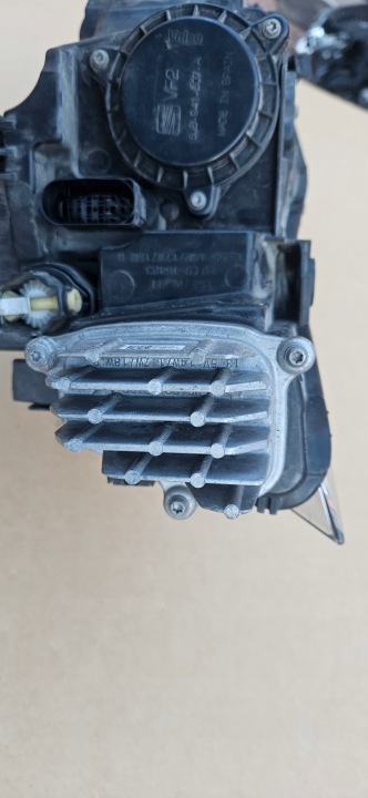 SEAT IBIZA V ARONA COMPLET LED DROITE VALEO EUROPE 6F1941008E