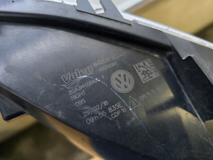 VW TROC T-ROC PHARES ANTIBROUILLARD LED DROIT 2GA941056C