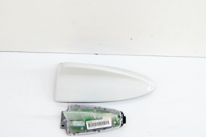 BMW X3 F25 XDRIVE 20D ANTENNE TOITS 30000953BF 1682647 6950704 2011 300