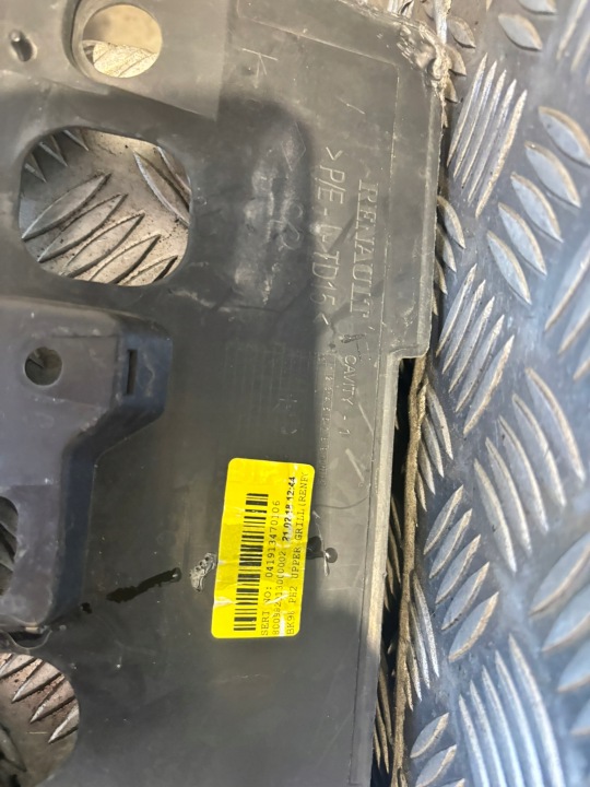 RENAULT CLIO IV CALANDRE GRILLE 622562397R 628109906R