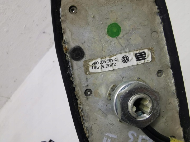 ANTENNE GPS RADIO SKODA OCTAVIA II LIFT 6R0035501C