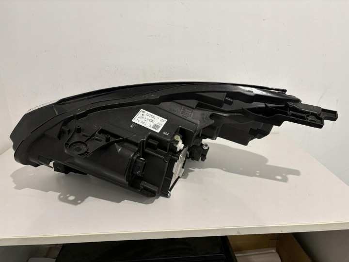 RENAULT CAPTUR II PHARE DROITE AVANT AVANT COMPLET LED 260104525R CAPTUR II