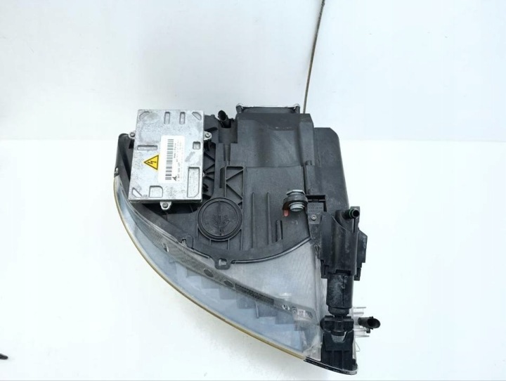 PHARE AVANT MASERATI QUATTROPORTE V 2011 AVEC GAUCHE USA 263402