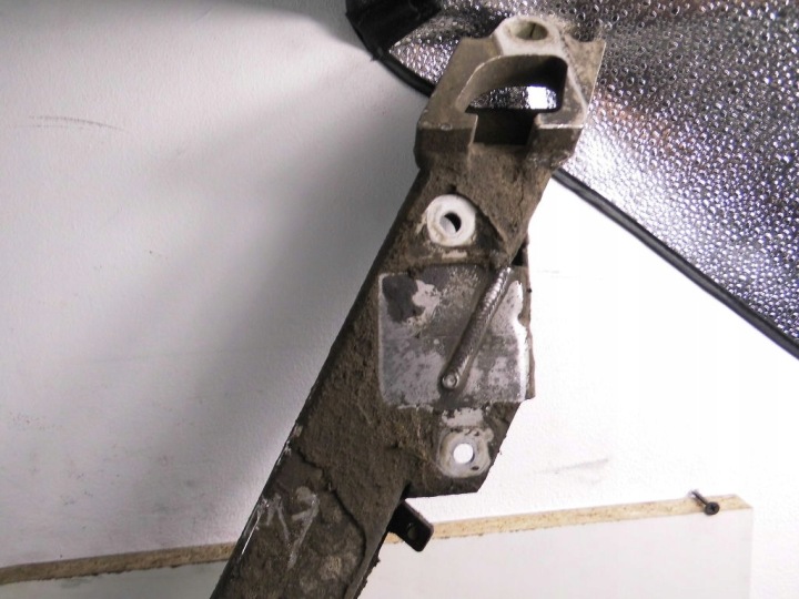 BMW 5 E39 POUTRE CHÂSSIS CHÂSSIS SUSPENSIONS AVANT 2,0