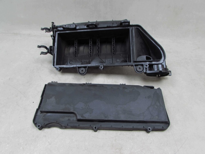PEUGEOT 206 1.4 HDI 98-09 CHÂSSIS FILTRE AIR 9647737680