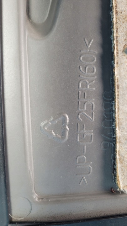 DEUTZ-FAHR 6130 TTV 19R CHÂSSIS TOIT OUVRANT JALOUSIE 0.013.3249.0