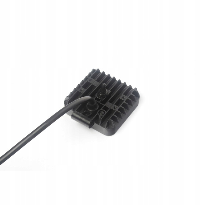 PHARE TRAVAILLÉ 12X LED AVEC WLACZNIKIEM TRACTEUR L0152
