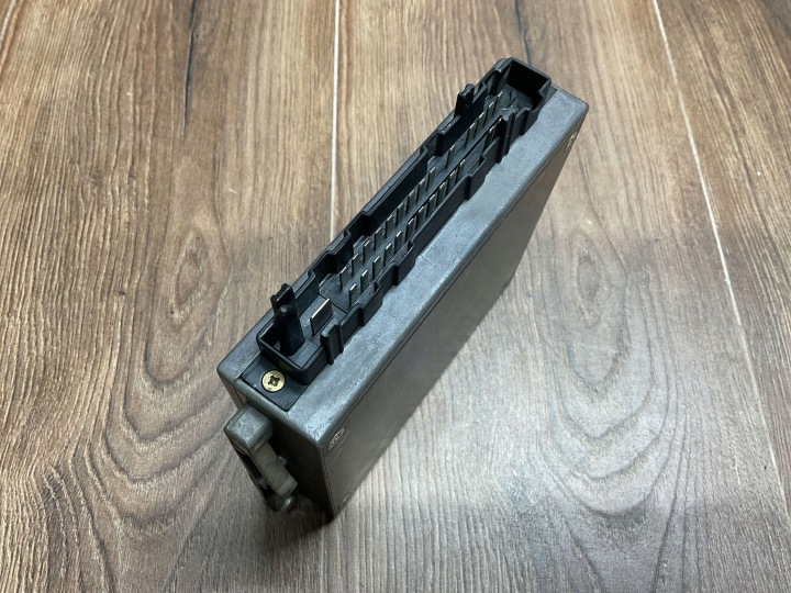 MODULE CONTRÔLEUR GM MOTEUR MERCEDES-BENZ R129 W140 W124 0115459732