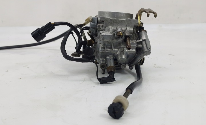 SUZUKI VL 800 INTRUDER VOLUSIA 01-25 CARBURATEUR