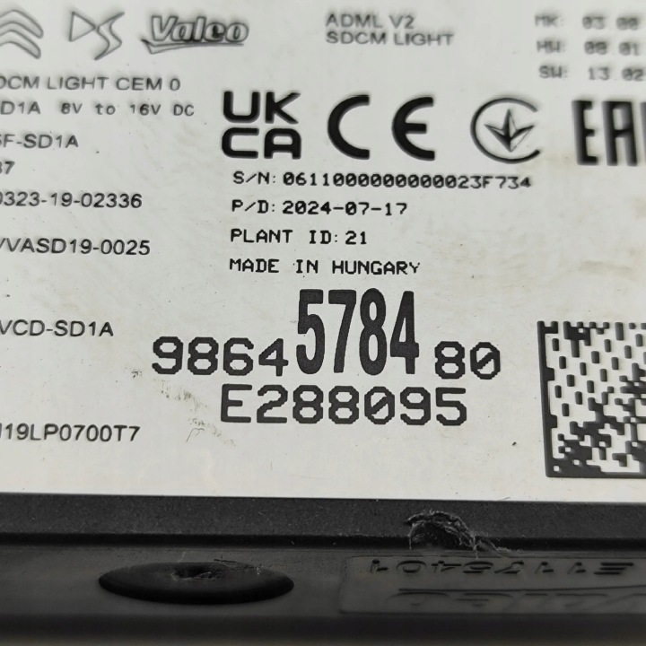 MODULE DE COMMANDE D'ÉCLAIRAGE PEUGEOT 3008 III (KA, KB, KC) 9864578480 31987923 157KW 2024