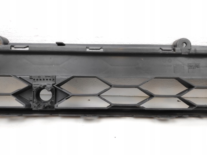 VW TIGUAN II GRILLE CALANDRE PARE-CHOCS AVANT 5NA853677A