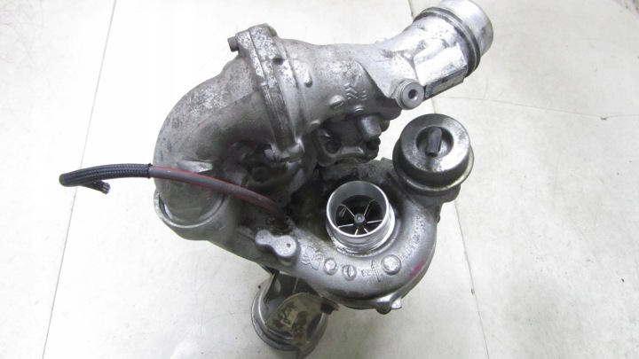 MERCEDES W205 2.2D TURBOCOMPRESSEUR JEU A6510901586