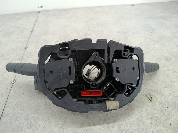 COMMUTATEUR COMPOSITE RENAULT MEGANE II CABRIO 8200216462 8200155865 1.6