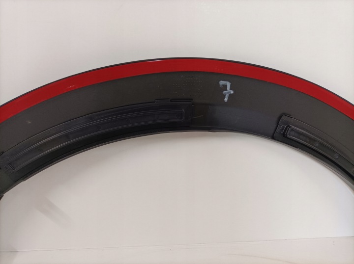 KIA SOUL II 2 MOULURE GARDE-BOUE GAUCHE AVANT B2F46-AB2A0
