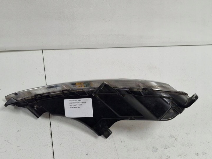 PEUGEOT 308 II 2 CLIGNOTANT PHARE FJD DROIT AVANT 9818538480