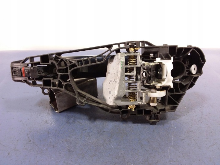 BMW 7 G11 G12 POIGNÉE ARRIÈRE DROITE LED 7377242 416