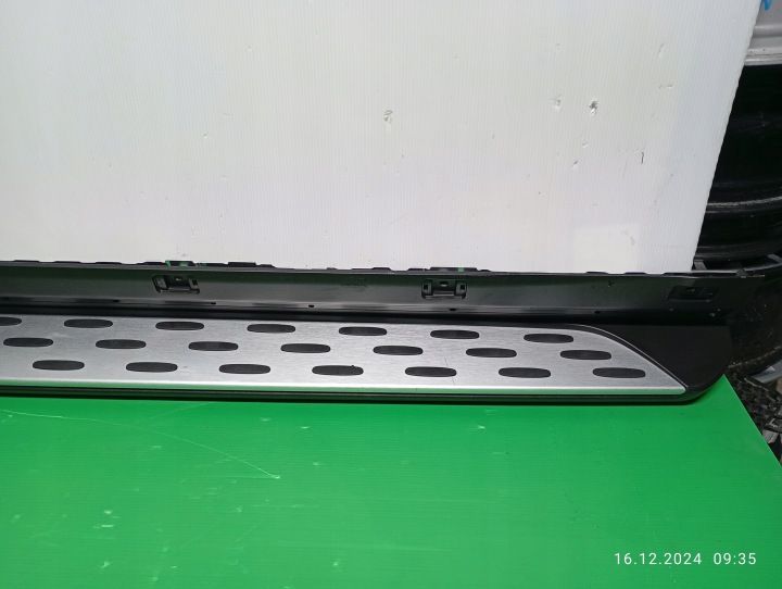 SEUIL DEGRÉ LATÉRAL DROIT KIA SORENTO 20-23 P2F37-AB000 ORIGINAL