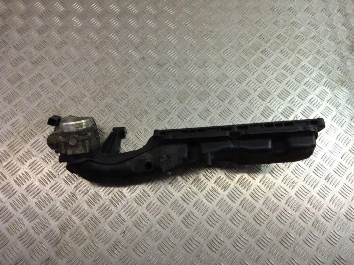 COLLECTEUR ADMISSION BMW 5 (F10) 7555666 4.4L GASOLINE 300KW 2013