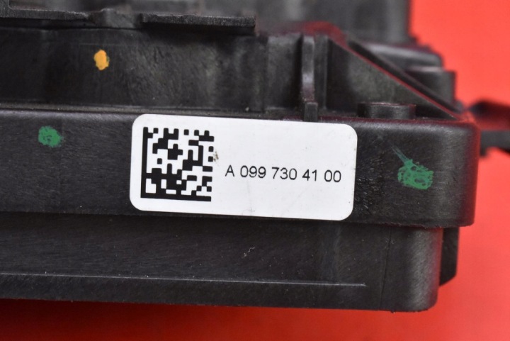 SERRURE DE PORTE GAUCHE ARRIÈRE ARRIÈRE A0997304100 MERCEDES C-KLASA W205 14-21