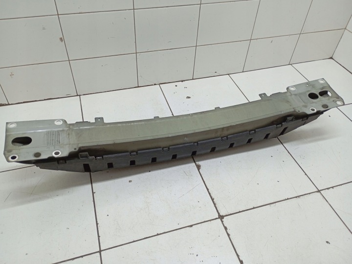 VOLVO V70 III POUTRE PARE-CHOCS AVANT 30791152
