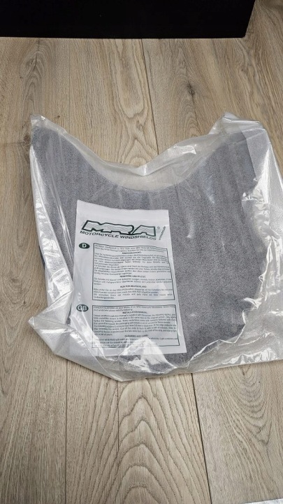 VITRE DÉFLECTEUR D'AIR MRA SUZUKI GSX-R 600 750 SRAD (96-97)