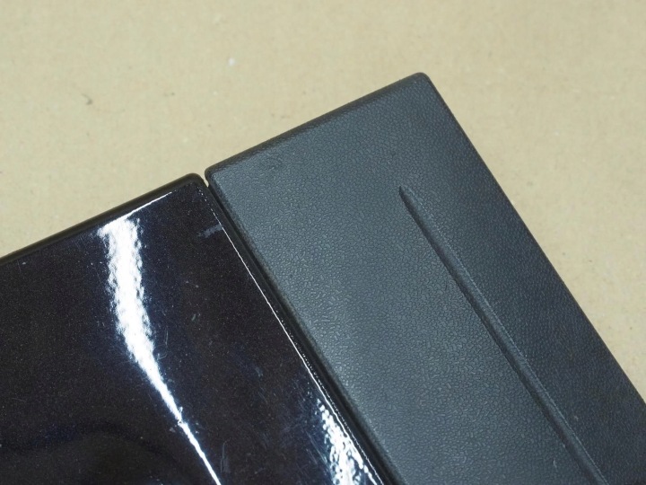 MOULURE GARDE-BOUE AVANT DROITE PORSCHE CAYENNE II 7P5854960