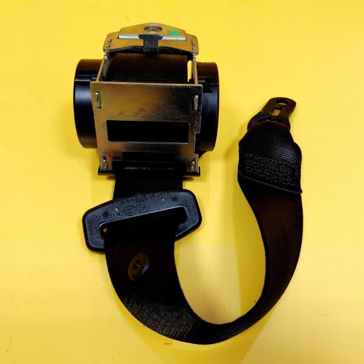 CEINTURE DE SÉCURITÉ DROIT ARRIÈRE BMW 1 E81 E87 5D G8975A NR1720