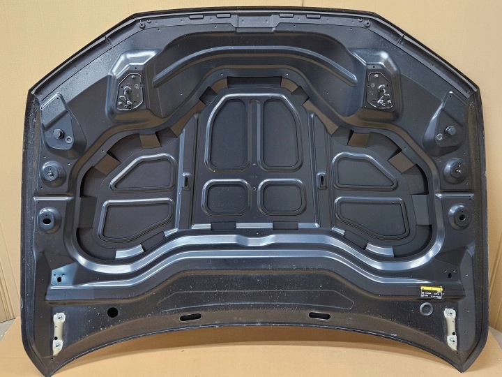 AVANT COMPLET ENSEMBLE AUDI E-TRON 4KE941040
