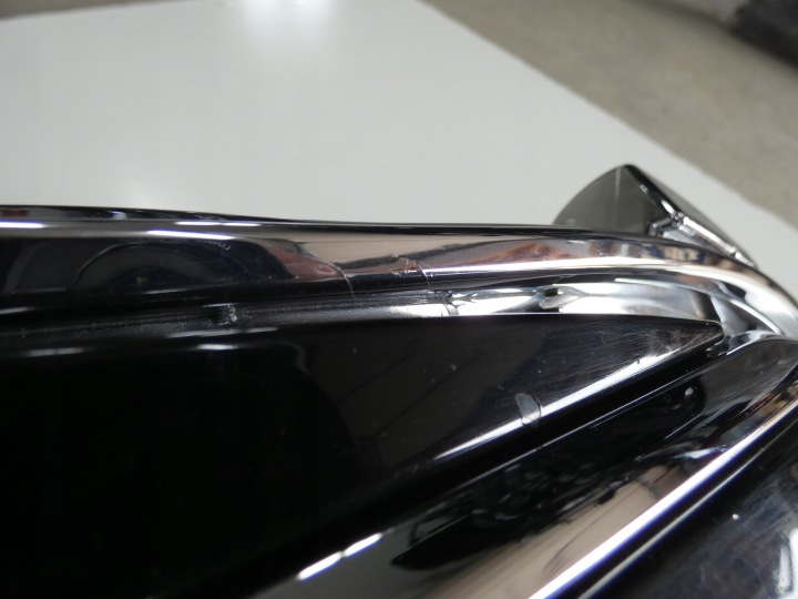 CALANDRE GRILLE TESLA AVEC