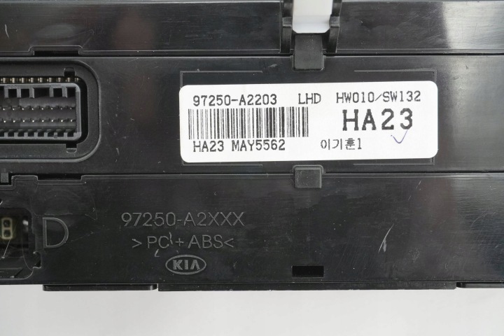PANNEAU CLIMATISATION KIA CEED 97250-A2203