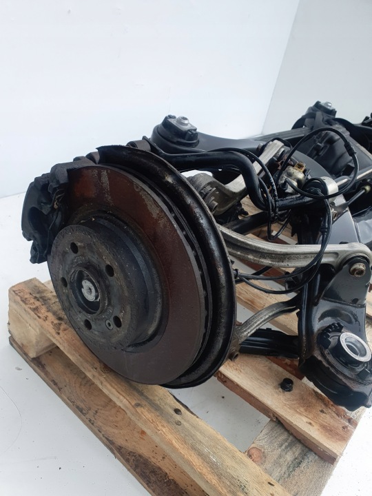 MERCEDES W207 3.0 V6 CDI ARRIÈRE SUSPENSION ARRIÈRE JEU