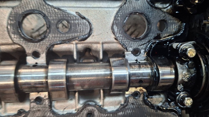 CULASSE ARBRES 130C05277R 110422959R R9M452 RENAULT NISSAN MERCEDES 1.6 DCI